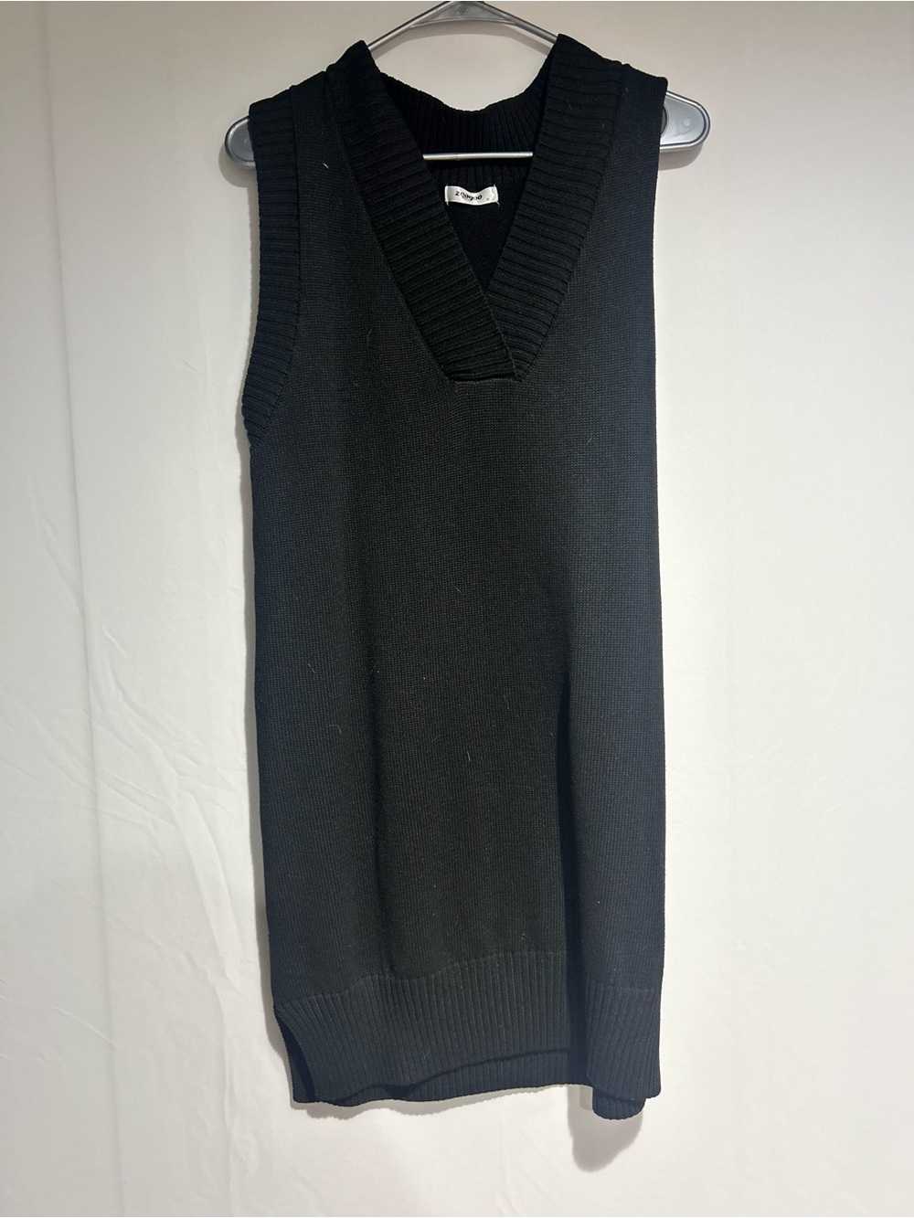 zeagoo Black V-Neck Sleeveless Knit Dress
